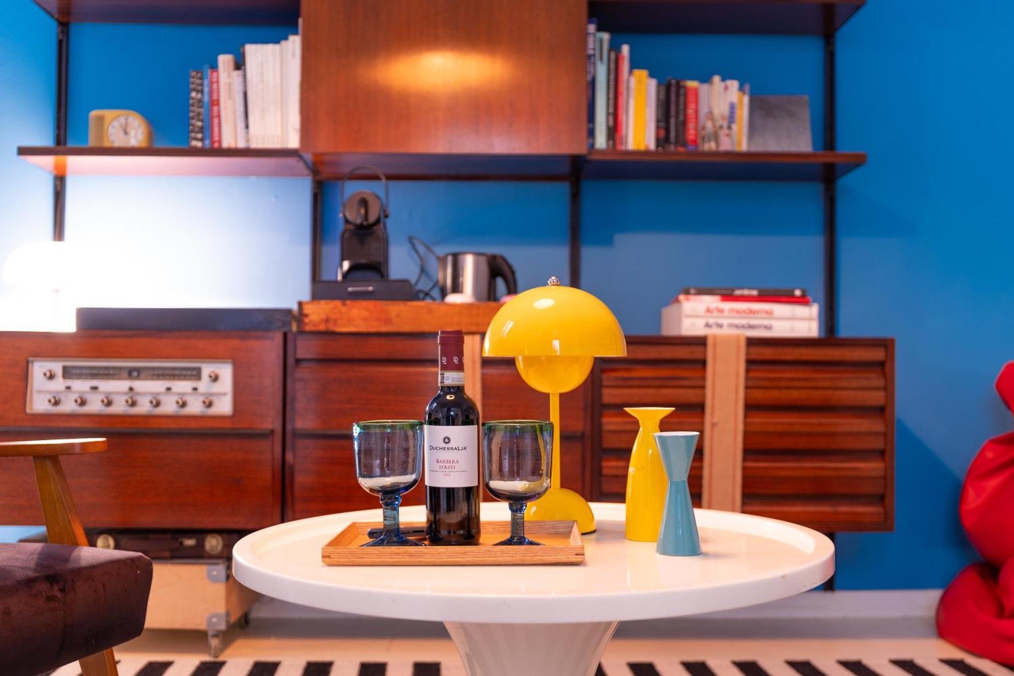 Central Station/Duomo Area Stylish Apartment Milan Bagian luar foto